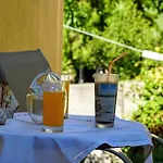 Agnanti House בית נופש *