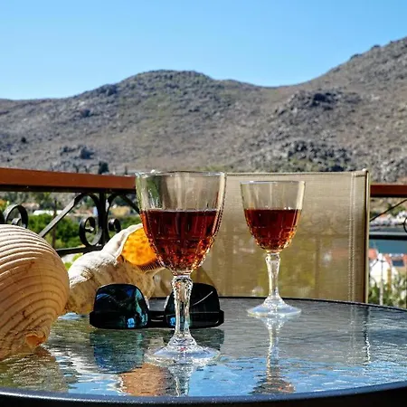 בית נופש Agnanti House *