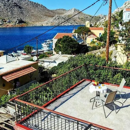 Agnanti House Semesterbostad Symi