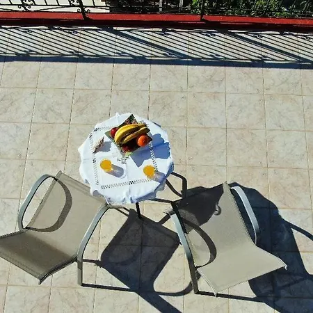 Agnanti House בית נופש *